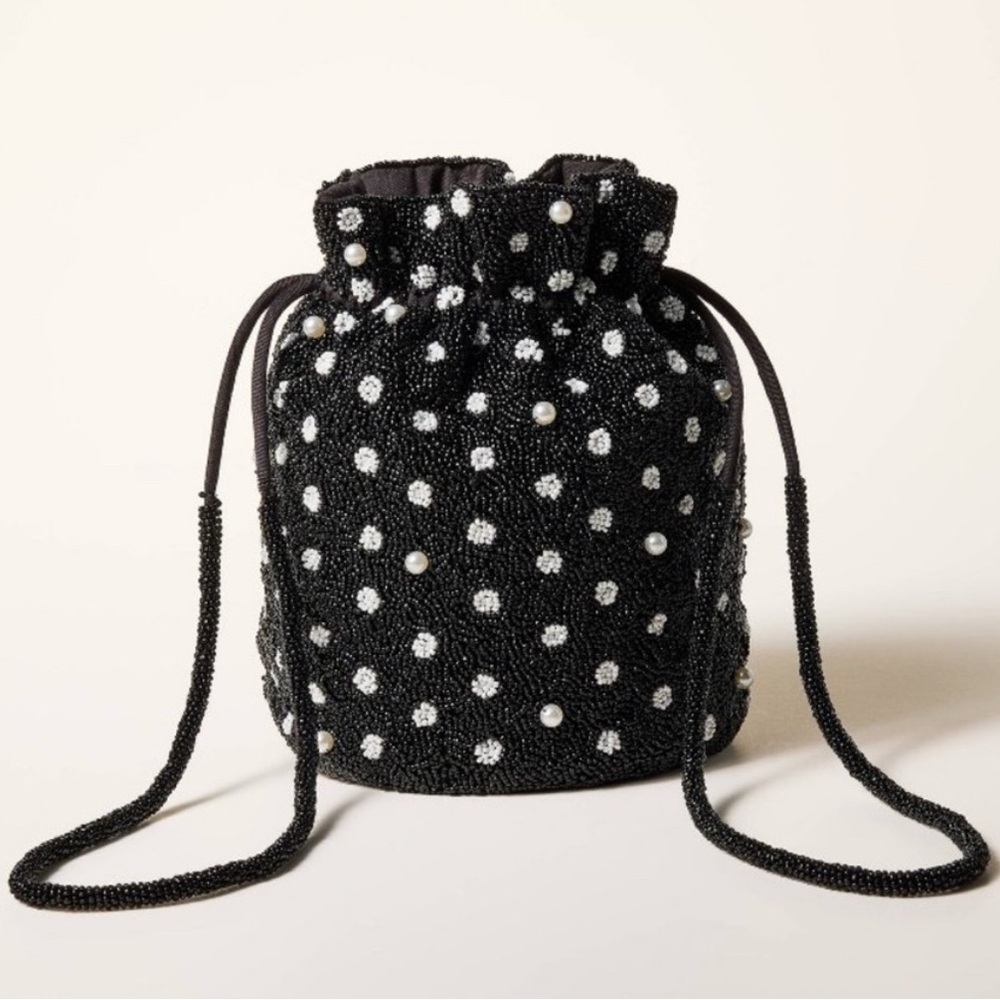 Kate Spade ♠️ x Target 🎯 B/W beaded classic Polka Dot drawstring bucket bag